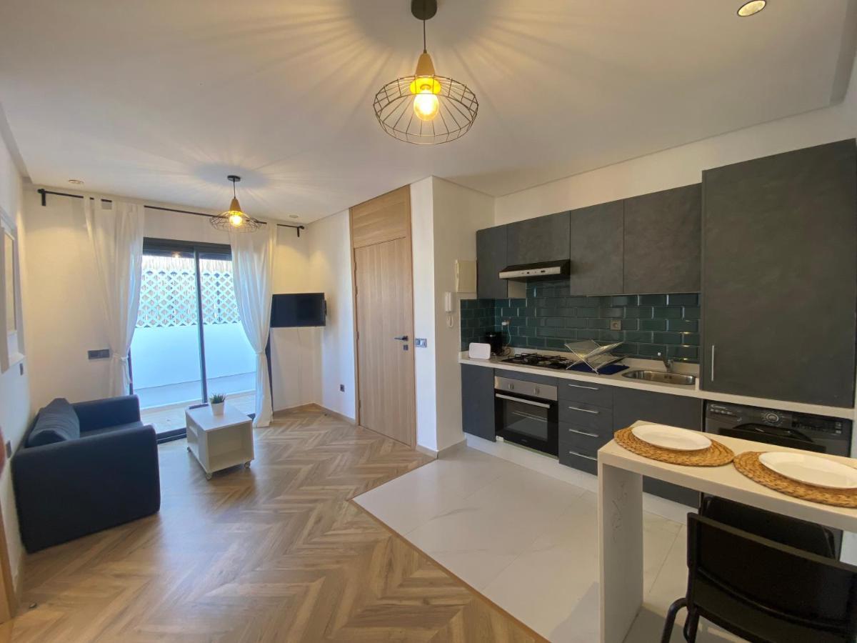 Spacious New 1-Bedroom Unit In Downtown W Terrace And Free Parking الدار البيضاء المظهر الخارجي الصورة