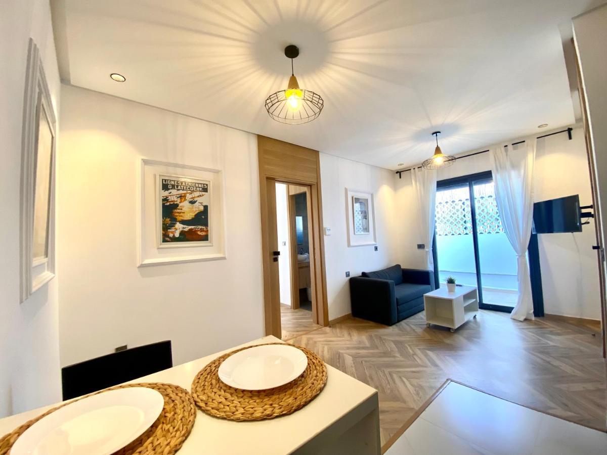 Spacious New 1-Bedroom Unit In Downtown W Terrace And Free Parking الدار البيضاء المظهر الخارجي الصورة